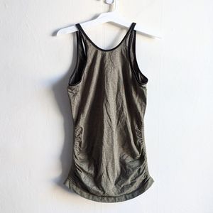 Like new Lululemon Women's In The Flow Ruched tank top size 6